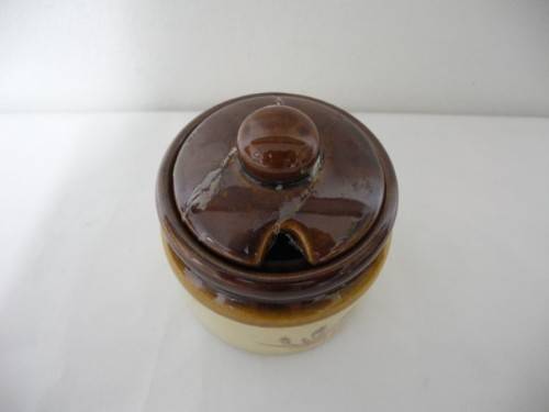 A pretty set of four ceramic sugar/ condiment bowls-Lifespace Sale