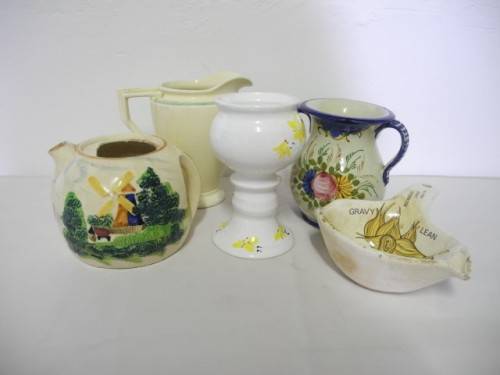 An assortment of 5 items including jugs,teapot & gravy boat.-Lifespace Sale