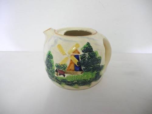 An assortment of 5 items including jugs,teapot & gravy boat.-Lifespace Sale