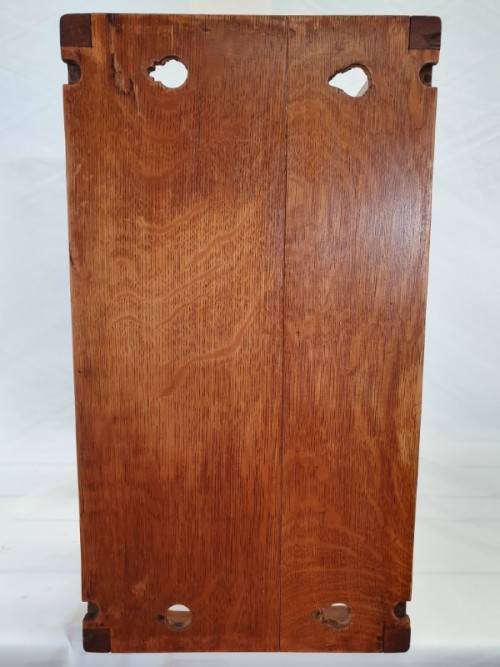 An Oak vintage drinks trolley perfect for all living spaces. Xmas sale!