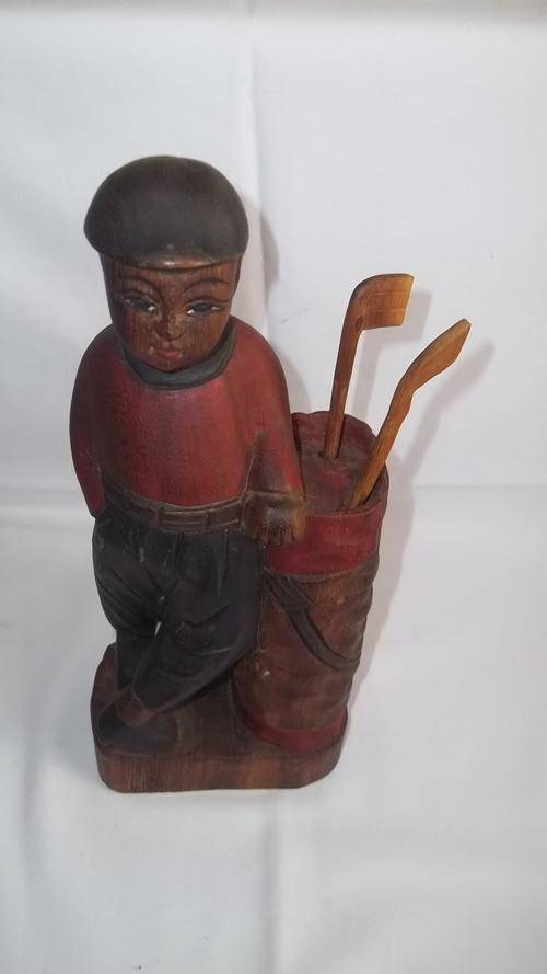 STUNNING HAND CARVED AND PAINTED GOLFER WITH HIS GOLF BAG AND CLUBS - A REALLY STUNNING PIECE