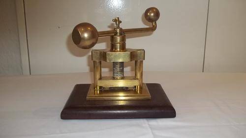 STUNNING STUNNING ANTIQUE SOLID BRASS NUTCRACKER: I'VE NEVER SEE ONE LIKE THIS BEFORE!!!!