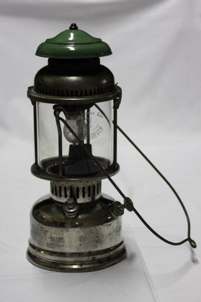 ORIGINAL VINTAGE PRIMUS No980 LANTERN WITH THE ORIGINAL GLASS IN GREAT CONDITION AND WORKING! SCARCE