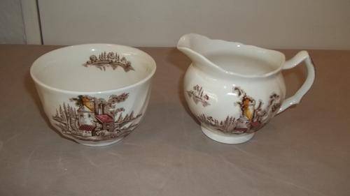 AN AMAZING VINTAGE JOHNSON BROTHERS OF ENGLAND "THE OLD MILL" MILK JUG AND SUGAR BOWL