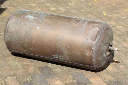 AN AUTHENTIC, VERY LARGE ANTIQUE COPPER GEYSER TANK PERFECT FOR A MAMPOER KETTLE!!! THIS IS AWESOME.