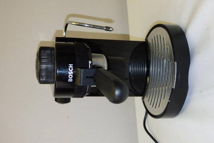 A FANTASTIC COMPACT SWISS MADE BOSCH ESPRESSO PERCOLATOR WITH BUILT IN FROTHER