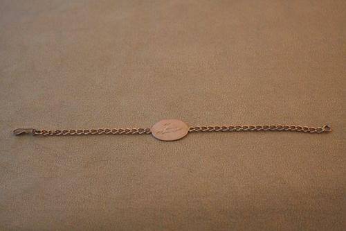 A GORGEOUS SOLID 9ct GOLD LADIES BRACELET CHAIN - 6.28 grams, 200mm long. A BARGAIN!!!