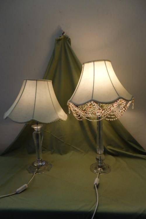 TWO FABULOUS TALL CLEAR PERSPEX TABLE LAMPS WITH CHROMED FINISHING AND BEAUTIFUL FABRIC LAMP SHADES