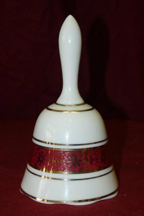 A STUNNING GERMAN MADE REUTTER PORCELAIN HANDBELL WITH BAD DURKHEIM BRANDING