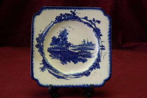A SUPER RARE ANTIQUE ROYAL DOULTON OF ENGLAND "NORFOLK" SERIES BLUE AND WHITE SQUARE CAKE PLATE