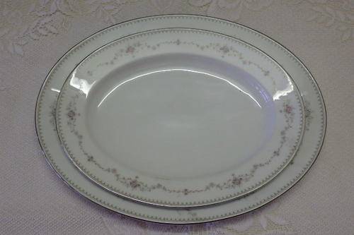 TWO FANTASTIC NORITAKE OF JAPAN "FAIRMONT" PATTERN (6102) LARGE FOOD PLATTERS bid/platter