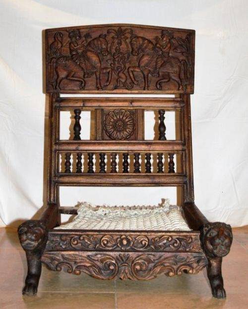 A MAGNIFICENT ANTIQUE HAND CARVED AFGHAN / ASIAN CEREMONIAL 'LION' LOW CHAIR WITH SPECTACULAR DETAIL