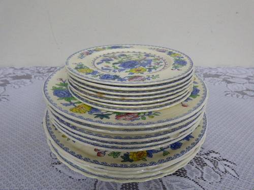 A GORGEOUS LOT OF MASONS REGENCY IRONSTONE MIXED DINNER SET!!