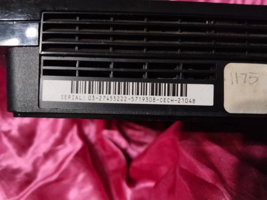 Playstation 3 Slim (Not reading disks)