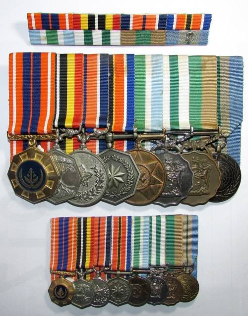 SADF/SANDF Full Size Group with Miniatures and Ribbon Bar