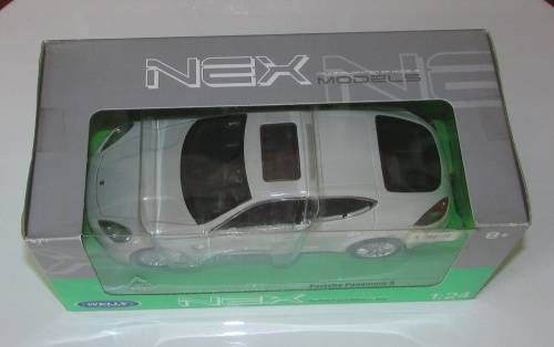 Nex Models - 1:24 Porsche Panamera S
