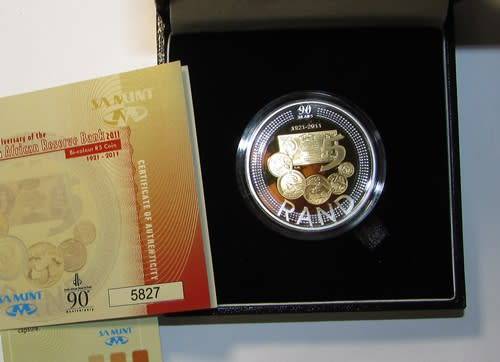 2011 Republic of South Africa R5 Bi-Metal Crown - Boxed with Certificate