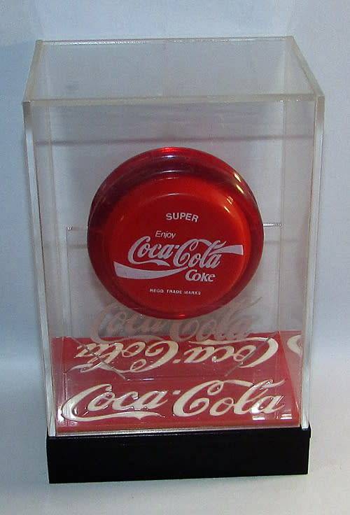 " Coca-Cola Super " Yo-Yo in Custom Display Case