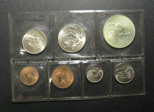1968 Republic of South Africa Mint Pack with Silver Rand