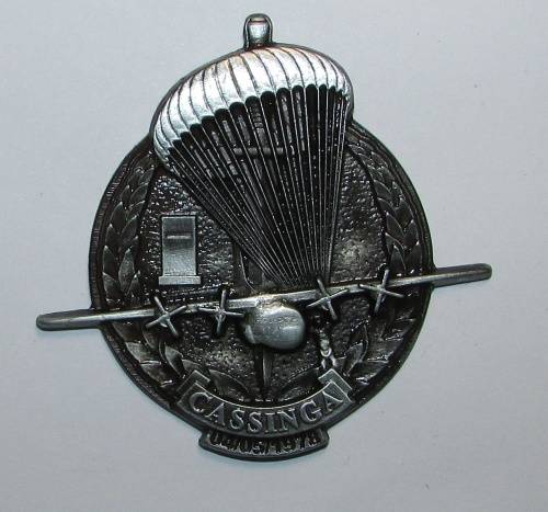 SADF - 1 Parachute/Battale for Cassinga Commemorative Badge - Number 083
