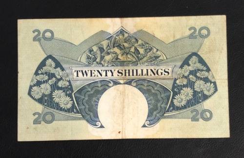 East Africa - 20 Shillings Note ( Catalogue $400 in UNC )
