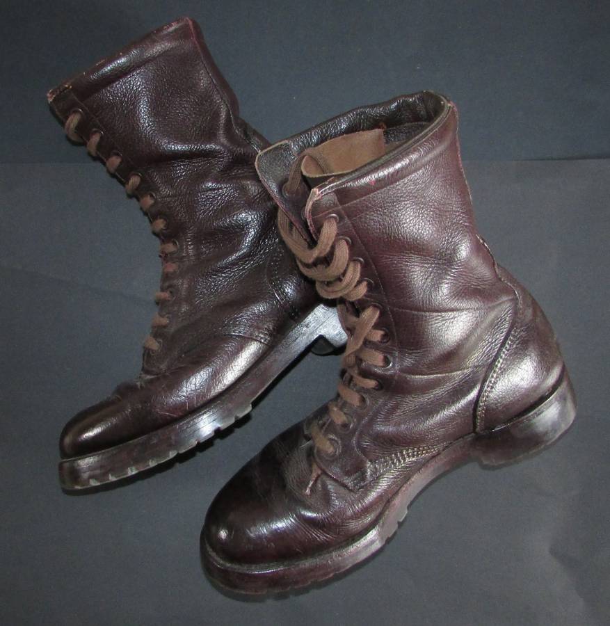 SADF - Parachute Battalion Jump Boots - Size 8