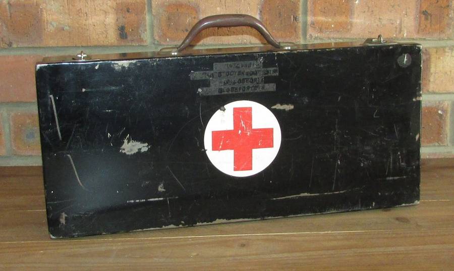 SADF - Metal Medical Box with Content