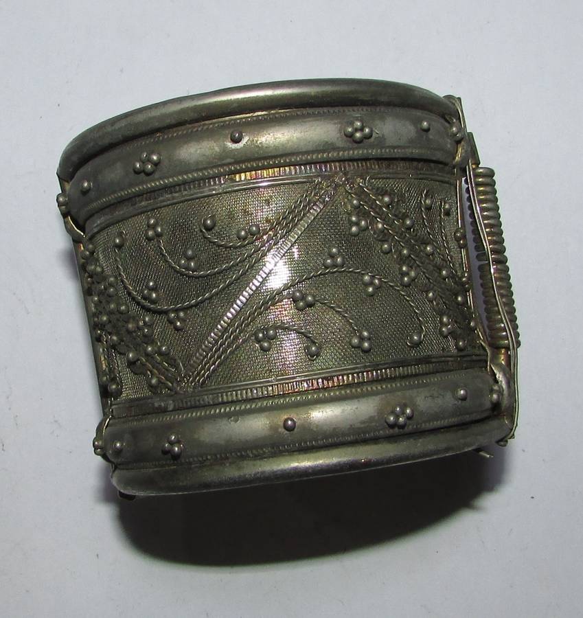 Cosutume Jewellery Item - Bangle