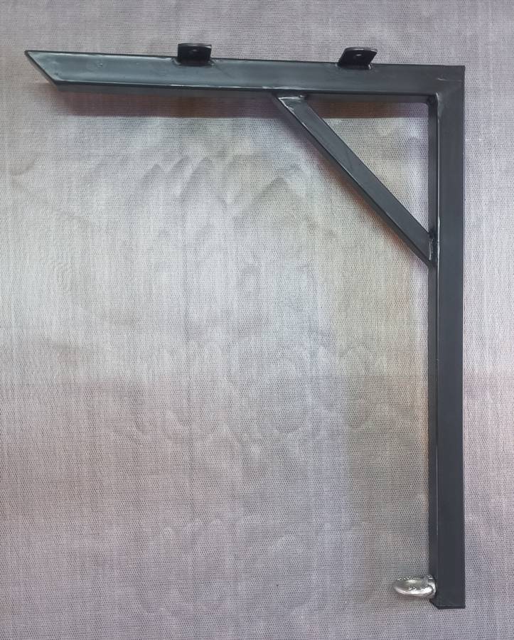 Heavy duty boxing bag bracket