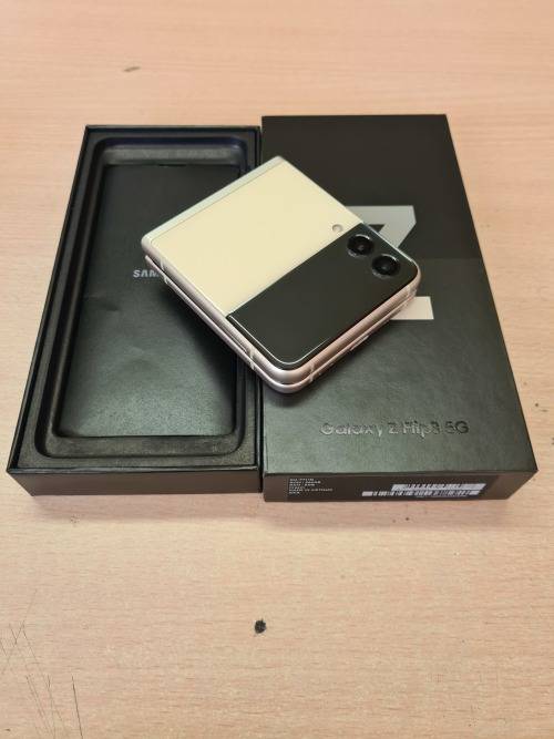 Samsung Z Flip 3