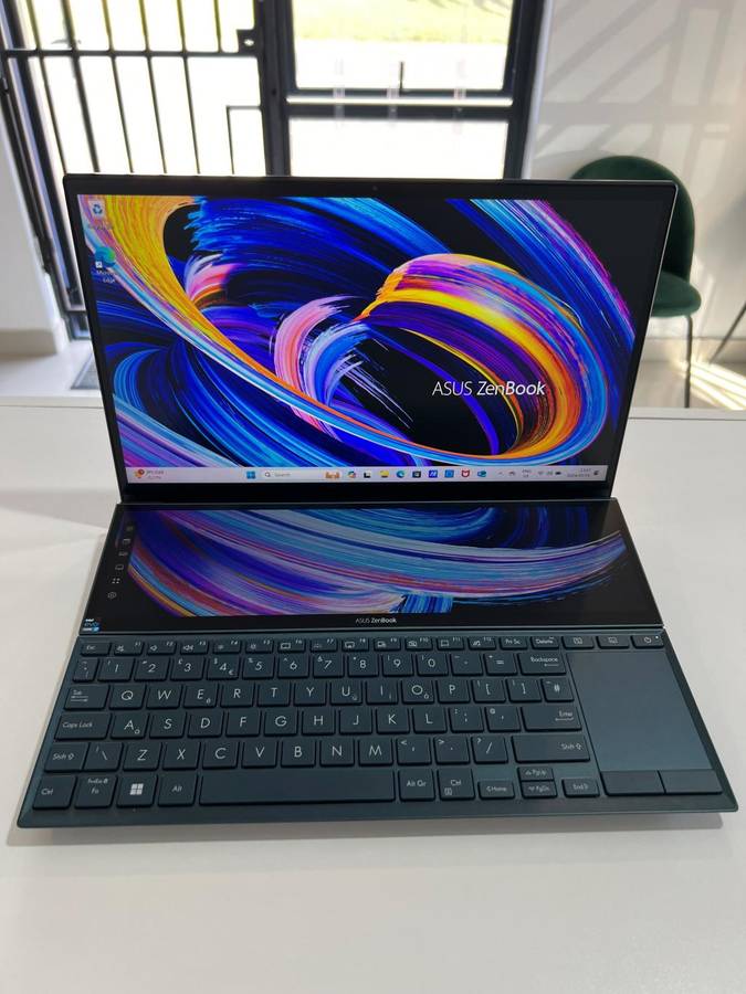 ASUS ZenBook DUO