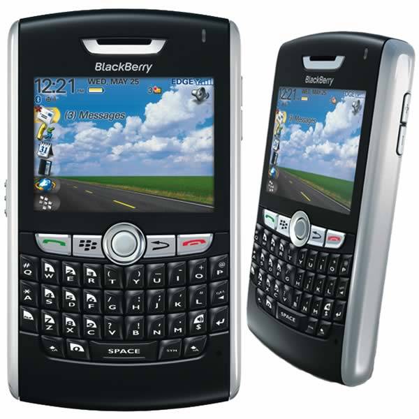 Genuine Blackberry 8800 Curve -BBM Ready and Unlocked to work on ALL networks