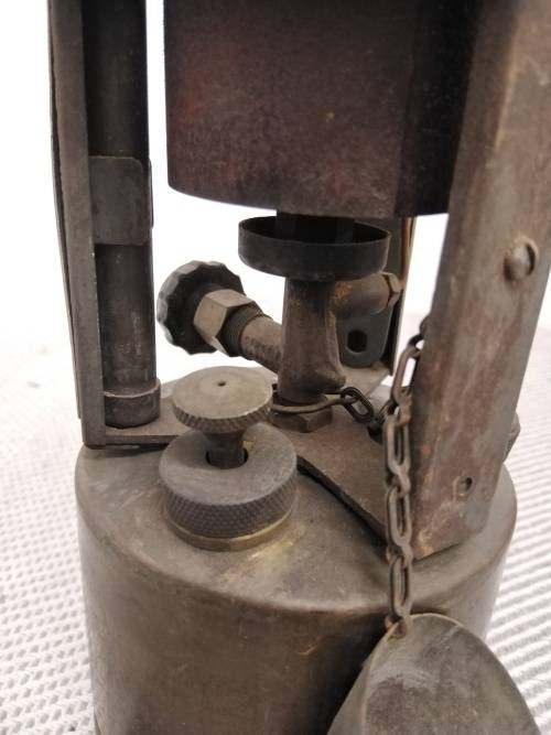 Vintage - US 1945 Coleman WW2 Stove