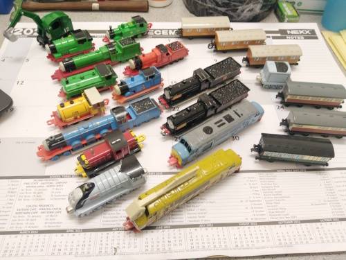 22 x Super Nice THomas  And Frends Die Cast Toys.