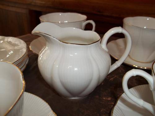 ''' BEAUTIFUL WHITE AND GOLD ROYAL ALBERT SET '''