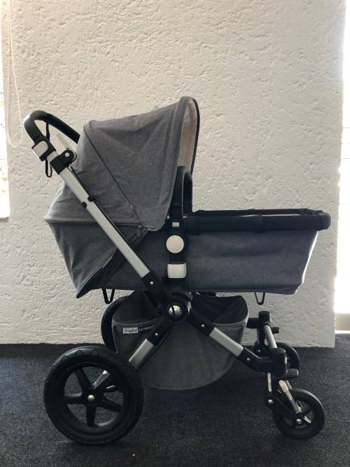 Grey Bugaboo Chameleon 3 With Bassinet, Pram and Maxi Cosi Pebble Plus Car Seat