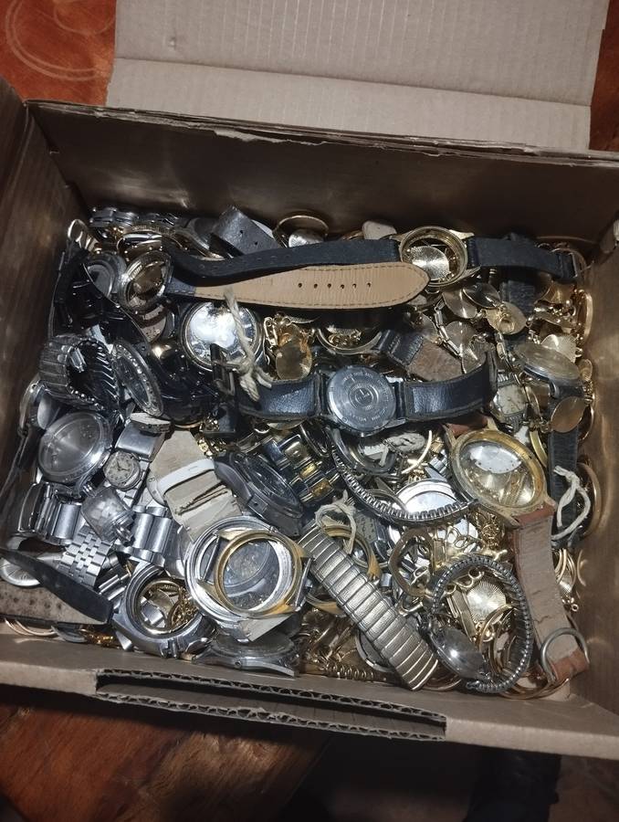 Bulk watch parts/jewellery