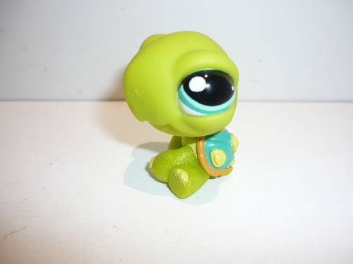 LITTLEST PET SHOP