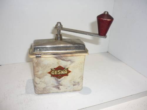 VINTAGE 1950'S GESKA-COFFEE GRINDER-"FORTSHRITT"-BAKELITE AND ALUMINIUM