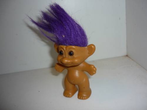 TROLL-COLLECTABLE-7CM TALL