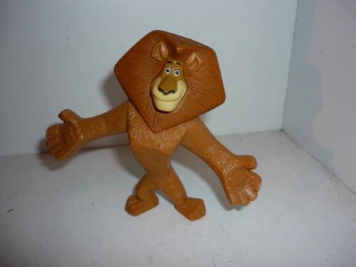 LION FIGURINE-MADAGASSCAR-MAKES SOUNDS-9CM TALL