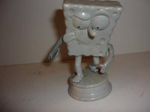 SPONGEBOB SQUAREPANTS FIGURINE