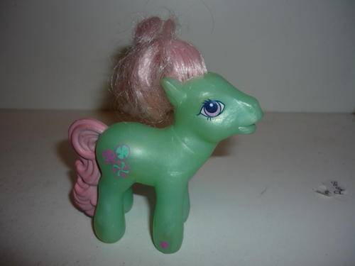 LITTLE PONY-MACDONALDS