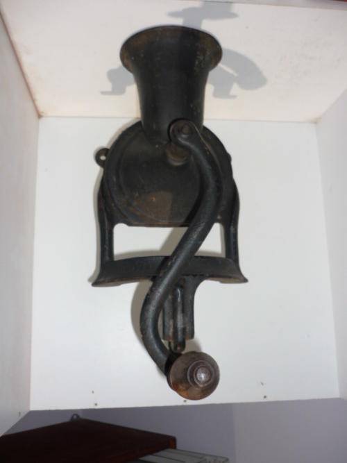 LOVELOCK COFFEE GRINDER NO. 3-UNRESTORED