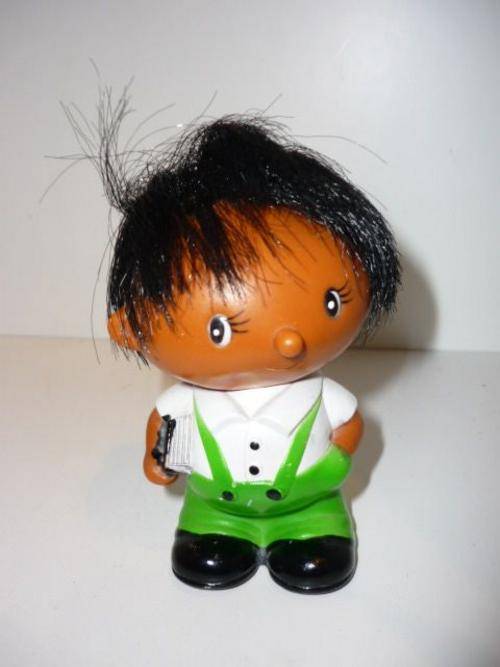 HARD PLASTIC FIGURINE-9CM TALL