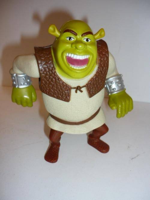 SHREK FIGURINE-MAKES SOUND-12CM TALL