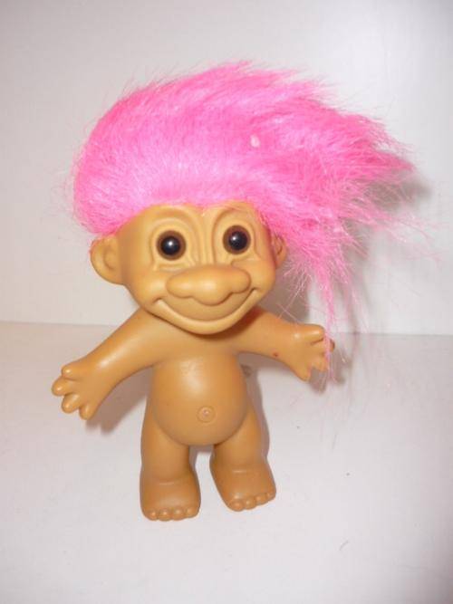 TROLL-MADE BY RUSS-13CM TALL