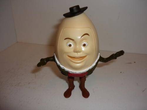 PUSS IN BOOTS-HUMPTY DUMPTY-MACDONALDS-11CM TALL