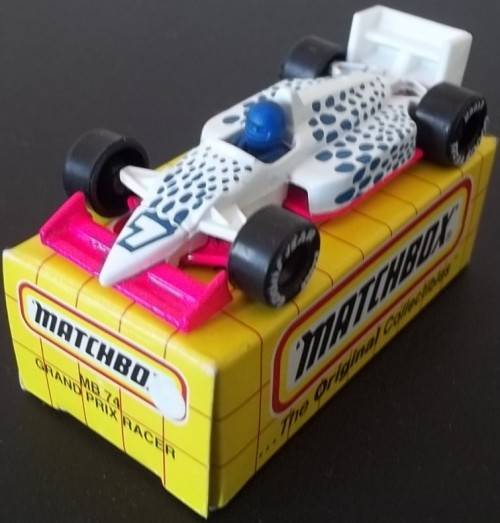 MATCHBOX MB-74 GRAND PRIX RACER !! 1988 !! With Original Box ! Matchbox!! EXCELLENT !