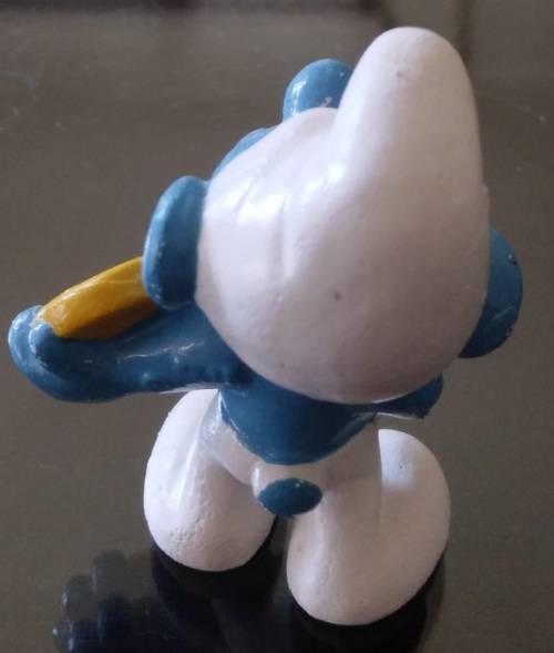 Original Vintage BISCUIT SMURF ! WEST GERMANY ! SHORTER HEIGHT LIGHTER SKIN Variant ! RARE ! Smurfs!